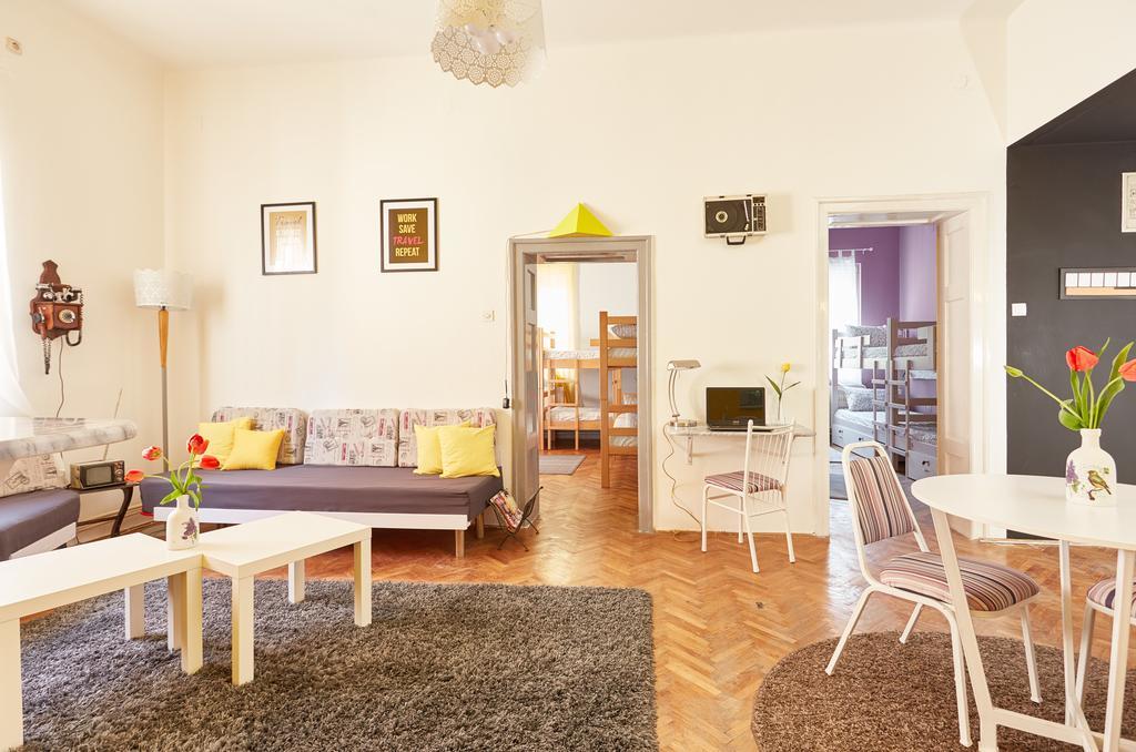 Get Inn Skopje Hostel المظهر الخارجي الصورة
