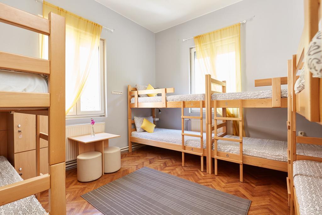 Get Inn Skopje Hostel المظهر الخارجي الصورة